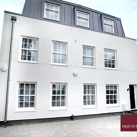 Eton, Windsor - 1 Bedroom First Floor Apartment - Parking Eksteriør bilde
