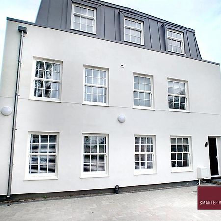 Eton, Windsor - 1 Bedroom First Floor Apartment - Parking Eksteriør bilde